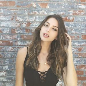 セリーヌ・ファラク - モデル、歌手