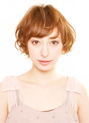 ダーブロウ有紗 - タレント、女優、歌手