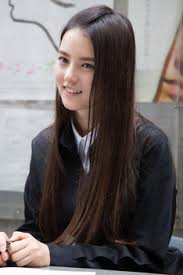 エレーナ・アン - タレント