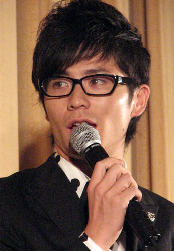 藤森慎吾 - 俳優、歌手、お笑いタレント・オリエンタルラジオ