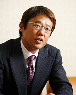 古田敦也 - 元プロ野球選手、監督