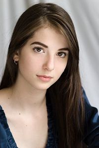 ジュヌヴィエーヴ・ビークナー - 女優