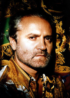 ジャンニ・ヴェルサーチ - ファッションデザイナー、写真家