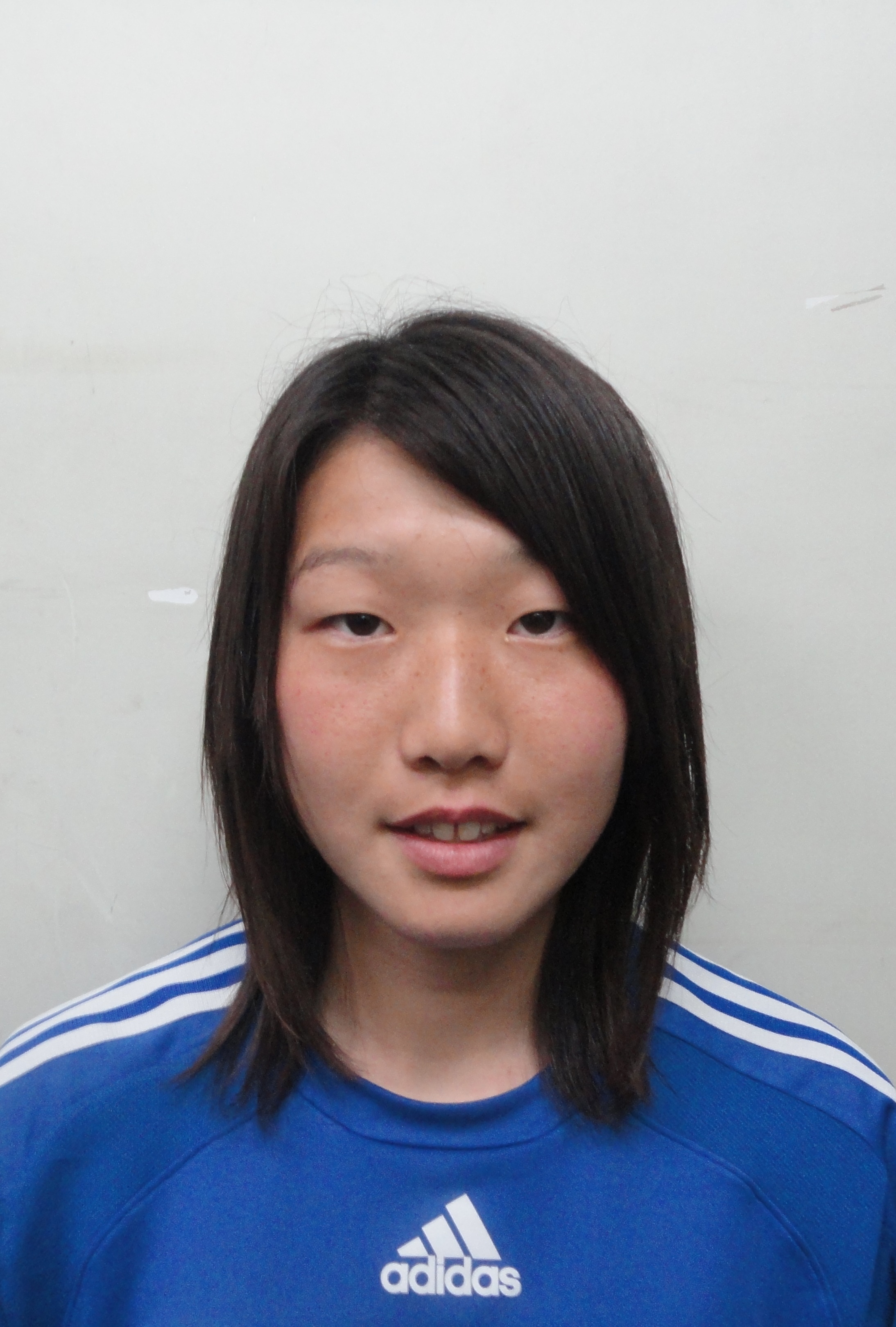 羽座妃粋 - 女子サッカー選手