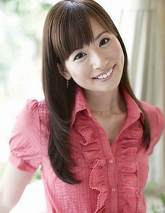 皆藤愛子 - アナウンサー、タレント
