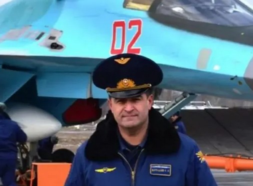 カナマット・クセエビッチ・ボタシェフ - 元空軍少将