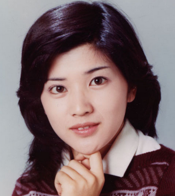 桜田淳子 - 女優、歌手
