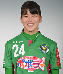 鳥海由佳 - 女子サッカー選手