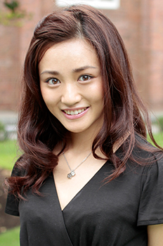 内田有紗 - 女子アナウンサー