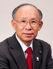 宇都宮健児 - 弁護士