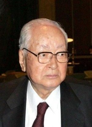 渡邉恒雄 - 読売新聞社元社長、読売グループ会長